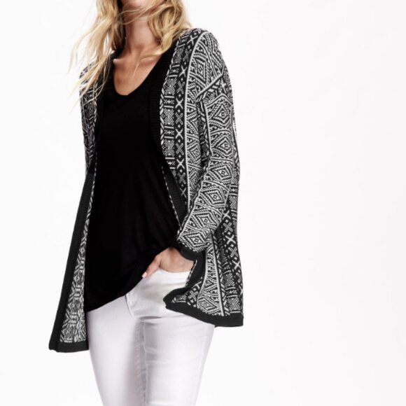 Old Navy Sweaters - Old Navy Black & White Fair Isle Open Front Cardigan Knit Sweater Jacket Sz M